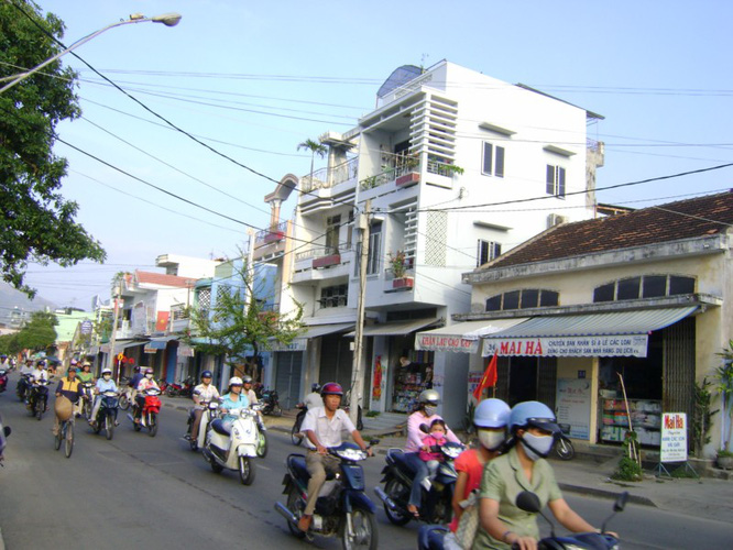 Bán Nhà Mặt Đường Lê Hồng Phong 139m2 , 41 triệu/m2 0987979636