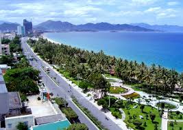 Cần bán KS 3 tầng 6 phòng  Hùng Vương Nha Trang. 8,6 tỷ.