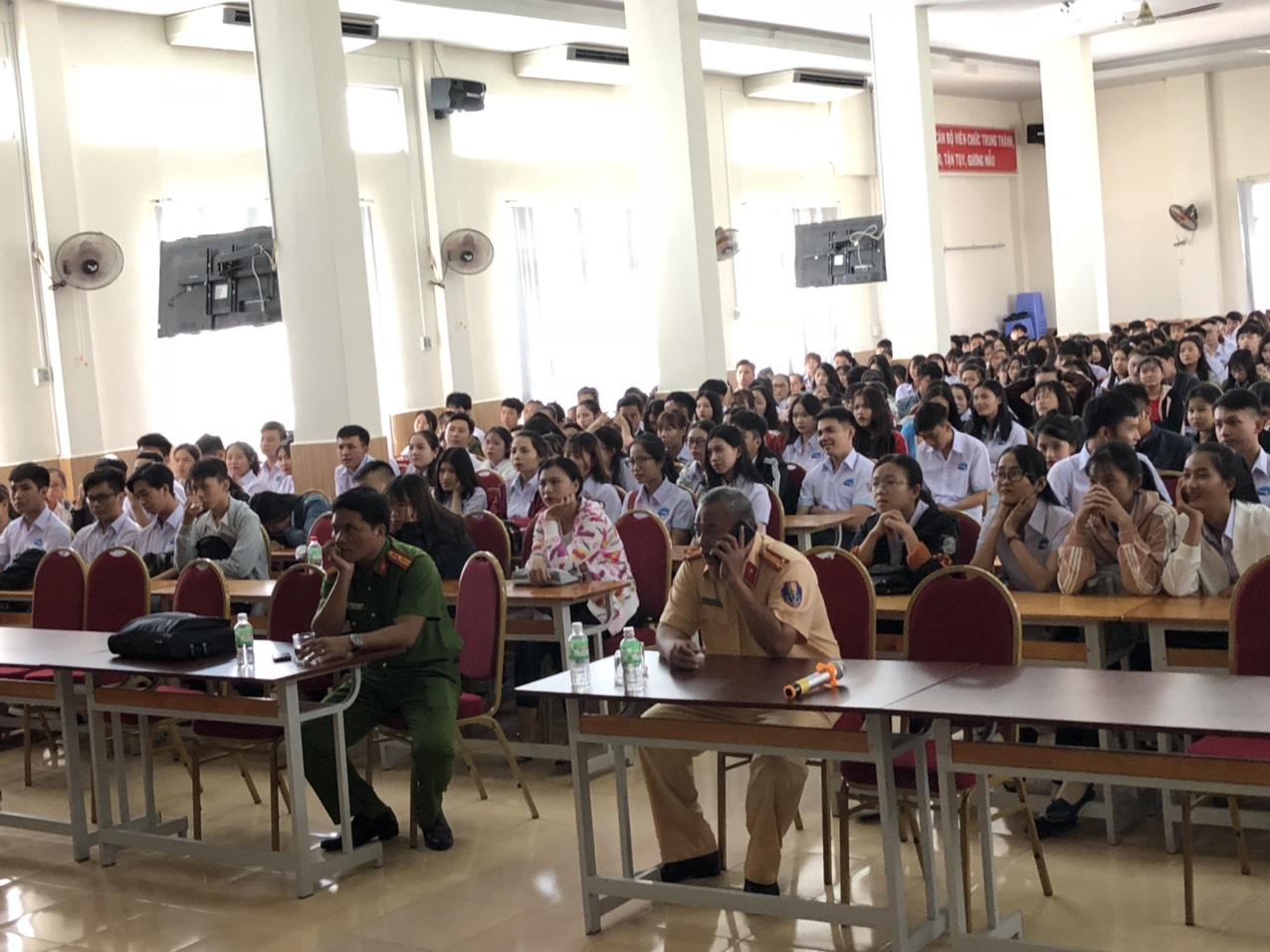 Tổ chức tuyên truyền hưởng ứng ngày pháp luật Nước CHXHCNVN năm 2019